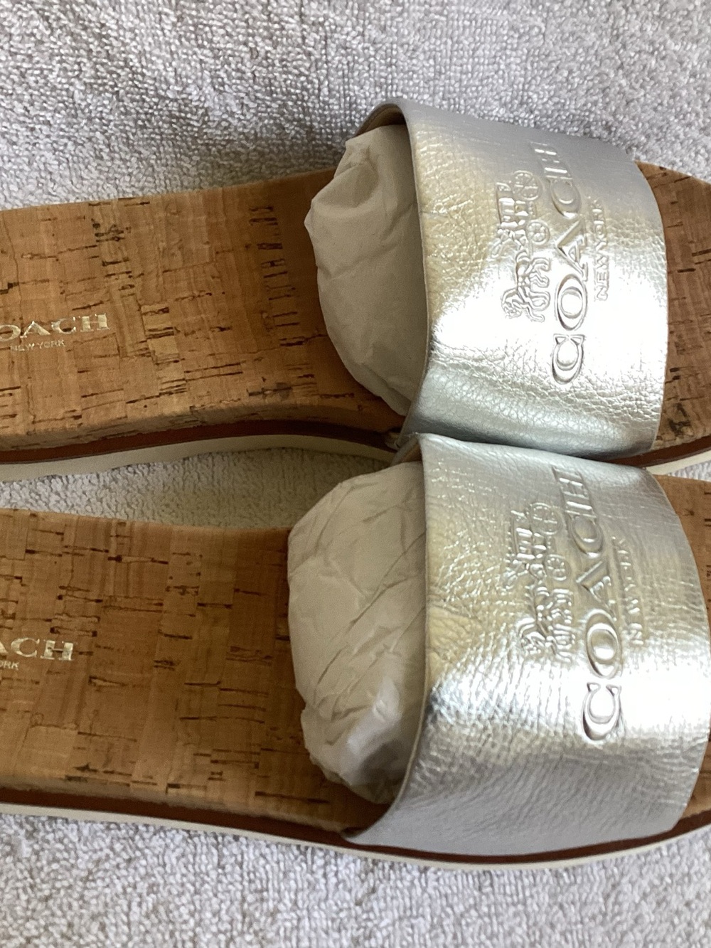 Coach Spruce Metallic Silver Tumbled Leather Cork Sandals Shoes NWOB - Picture 2 of 5